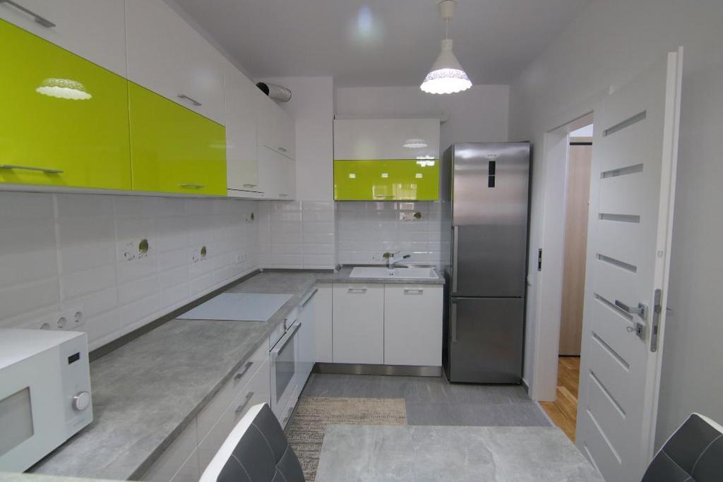 Hotel Platinia كلوج-نابوكا المظهر الخارجي الصورة A modern kitchen